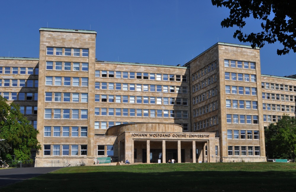 Die Jahrestagung und die Mitgliederversammlung – traditionell am Tag vor Beginn der DGSF-Jahrestagung – fanden in der Frankfurter Goethe-Universität statt auf dem vermutlich bundesweit schönsten Hochschulcampus